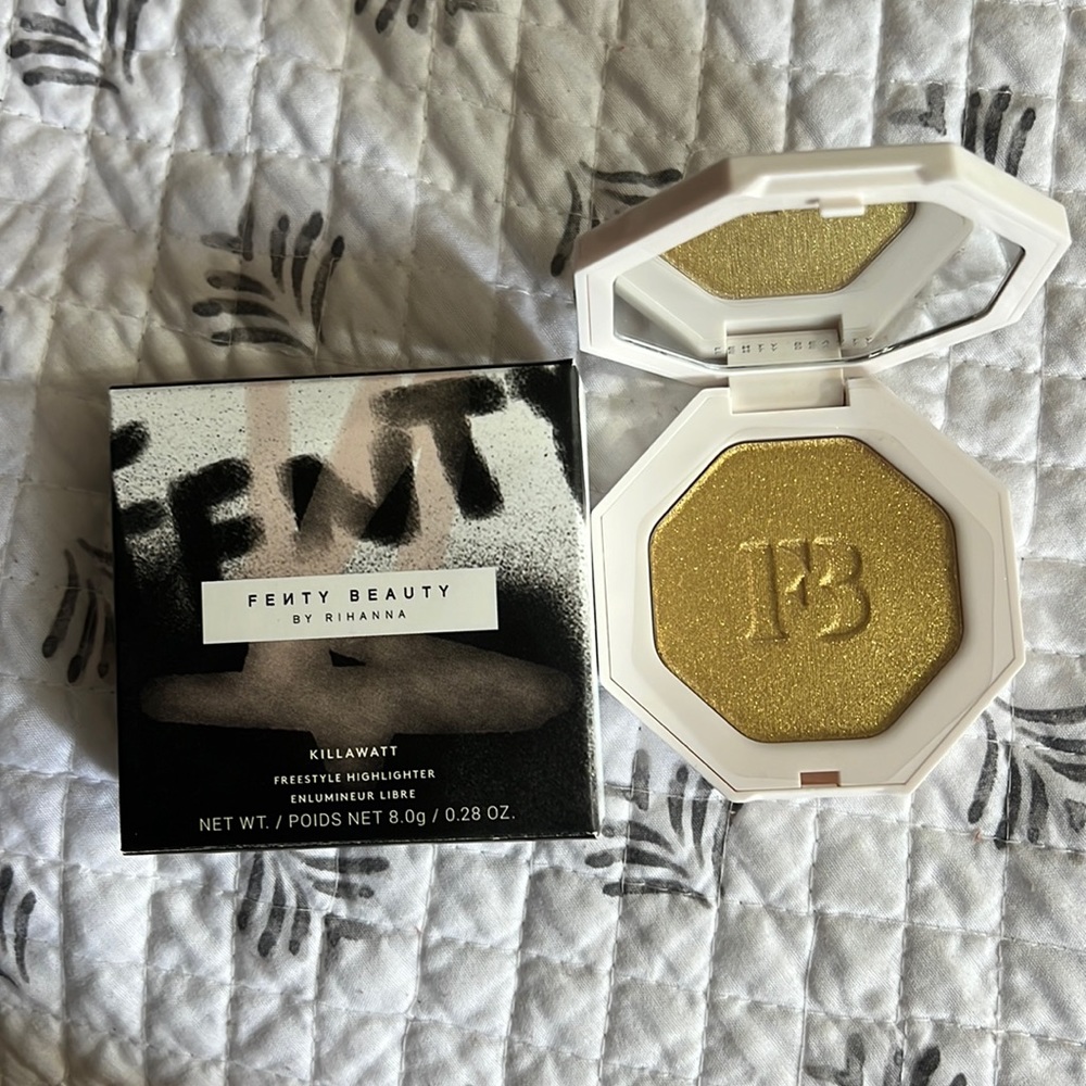Fenty beauty- KILLAWATT FREESTYLE HIGHLIGHTER